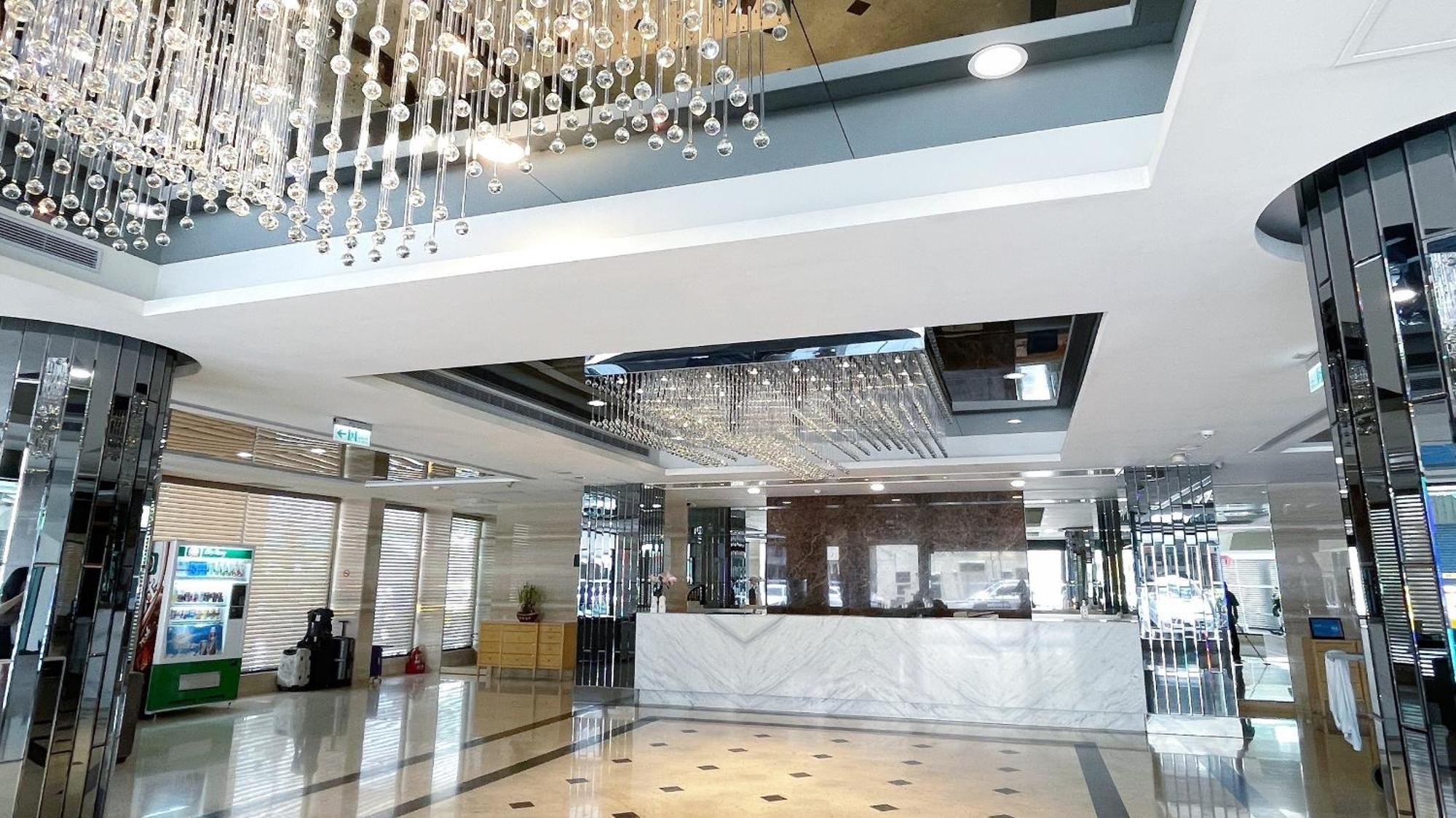โรงแรมเดลตั้น เกาสง ภายนอก รูปภาพ